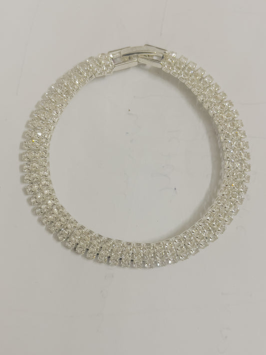 White Pearl Bracelet